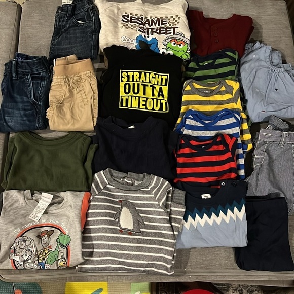 Large boy fall/winter bundle 12 months​ - Picture 1 of 9